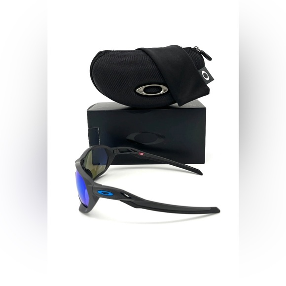 OAKLEY PLAZMA (A) OO9019-05 Matte Carbon / Prizm Sapphire 59mm Sunglasses - Picture 3 of 4